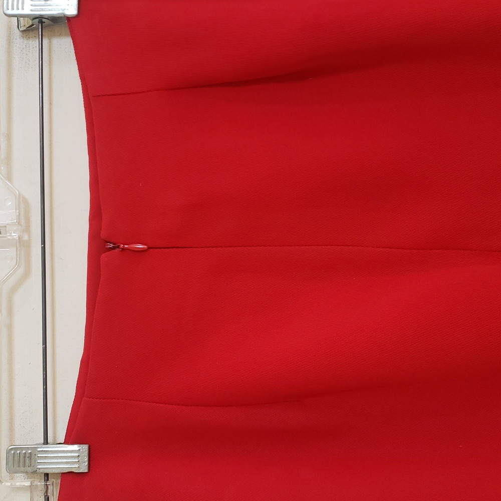 Y2K HALSTON LIFESTYLE Red Pencil Skirt MEDIUM Minimalist Work Holiday Midi - Picture 10 of 16